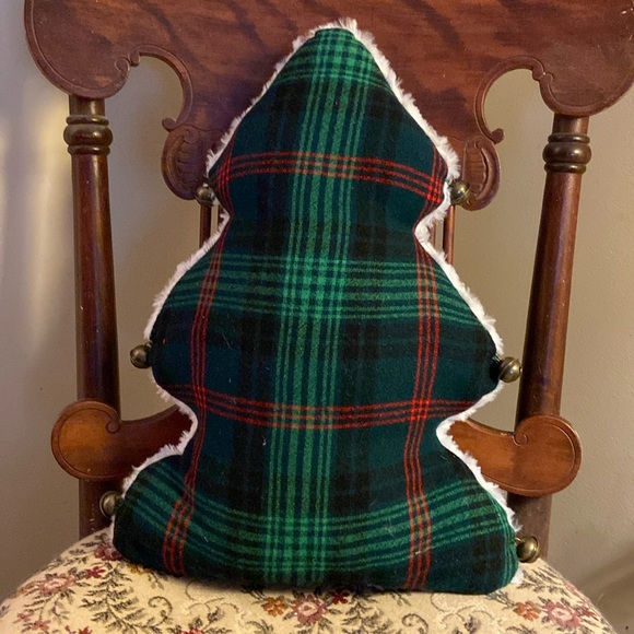 Plaid Christmas Tree Bells Plush Faux Fur Vintage Fabric Green Red Farmhouse 🎄 - Picture 1 of 8